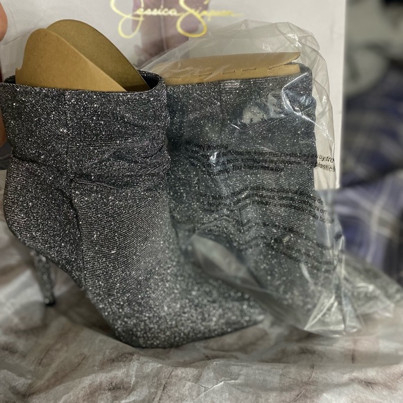 Booties - Picture 4 of 6